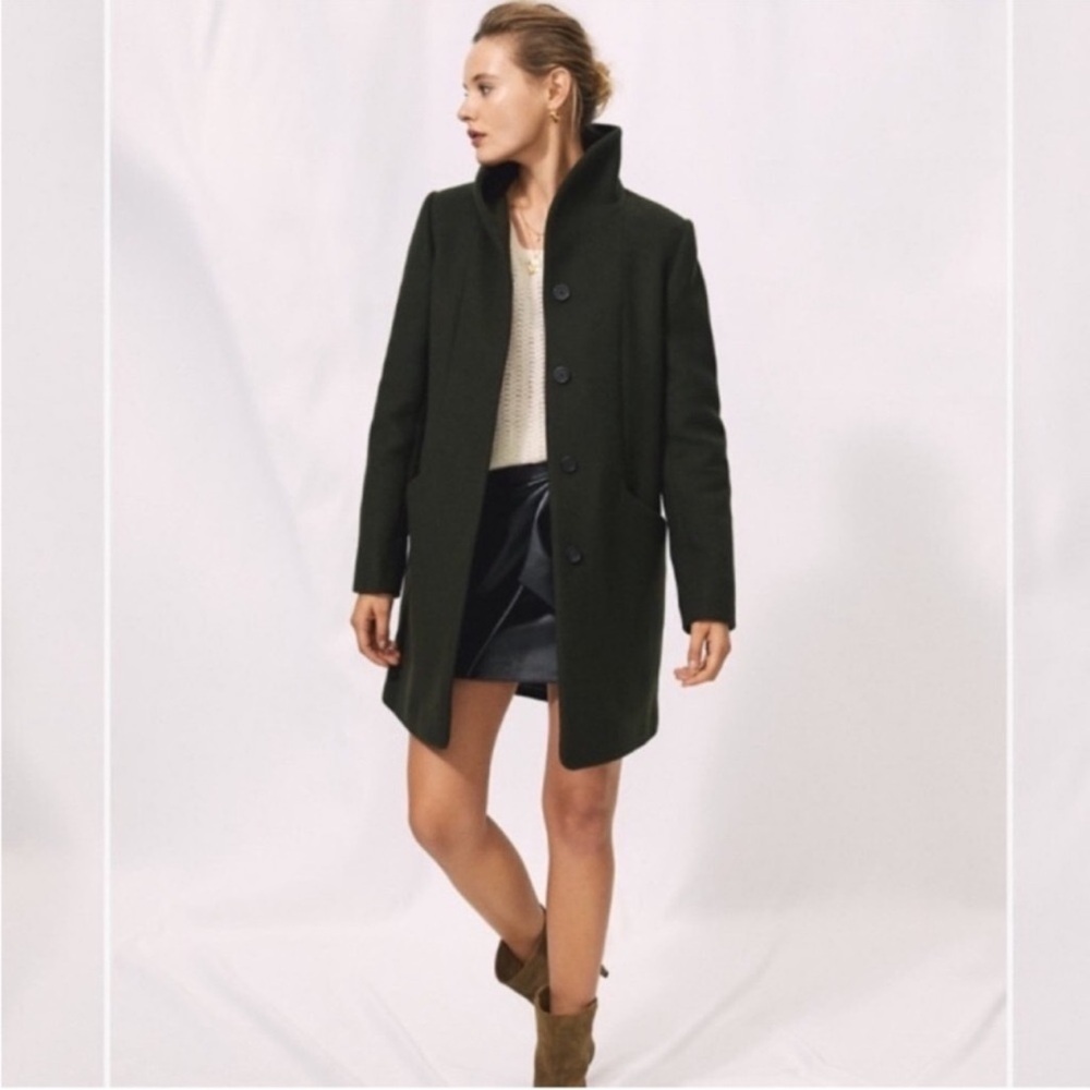 Wilfred cocoon wool jacket.
Size XXS black.